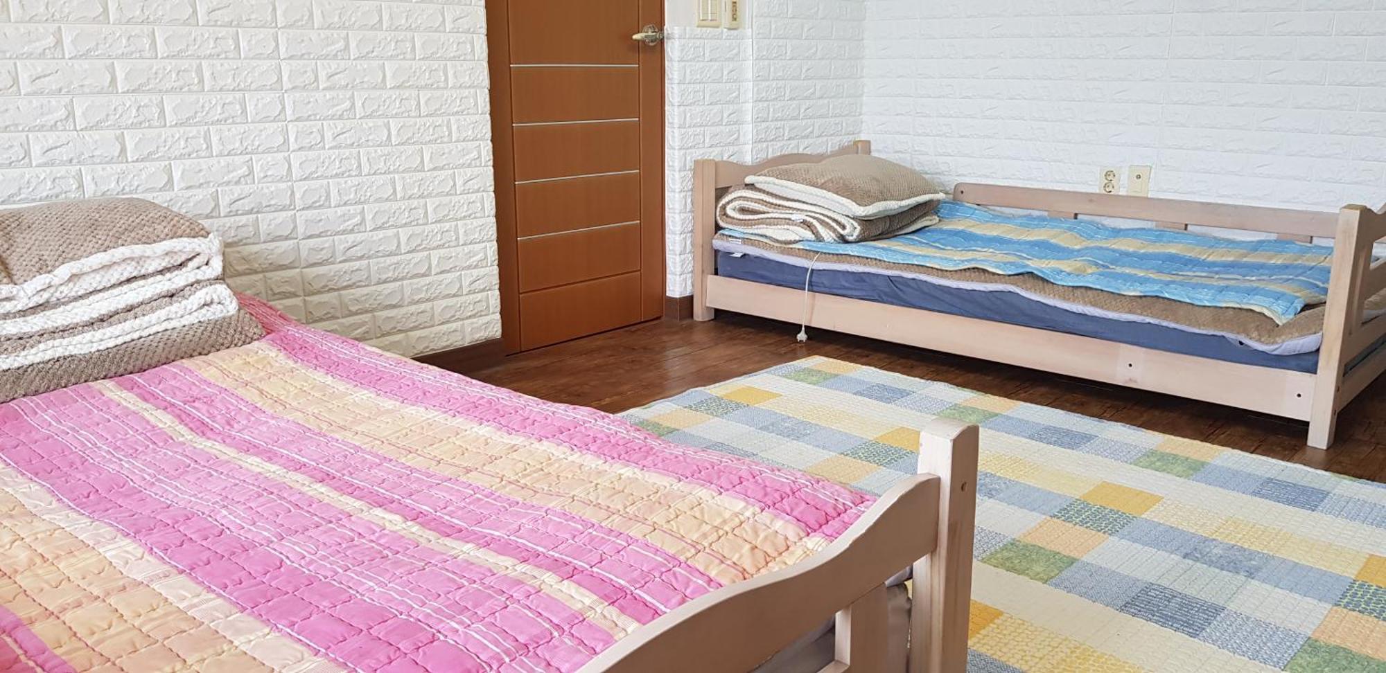 Jun House Hostel Jeju Bilik gambar